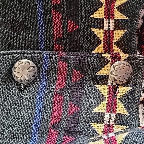 Painted Pony Tapestry Native Jacket - Picture 3 of 8